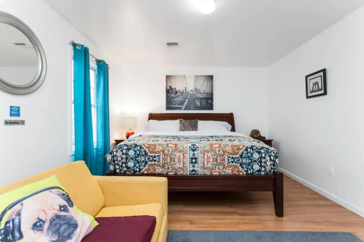 Summer Breeze Luxury Stays Jersey City