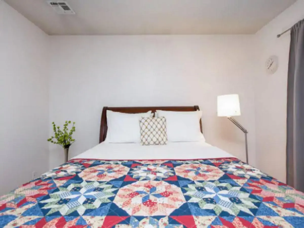 Summer Breeze Luxury Stays Jersey City Apartment