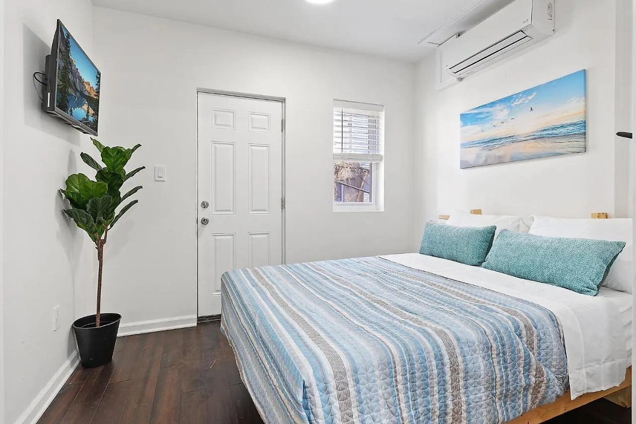 Summer Breeze Luxury Stays Jersey City United States